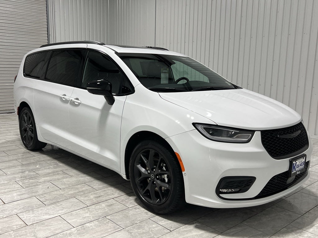 2026 Chrysler Pacifica PACIFICA LIMITED