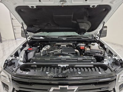 2025 Chevrolet Silverado LT