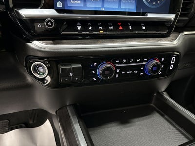 2025 Chevrolet Silverado 2500HD 4WD Crew Cab Standard Bed LTZ