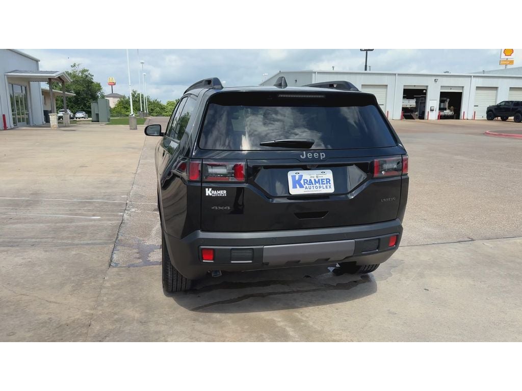 2026 Jeep Cherokee CHEROKEE LAREDO 4X4