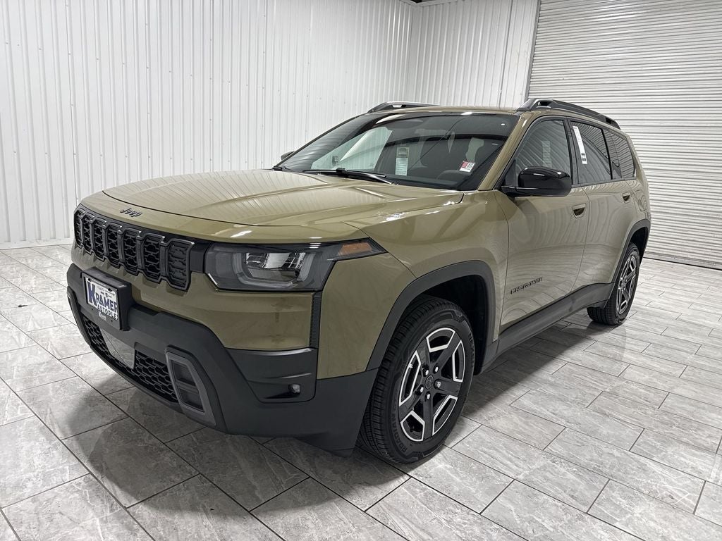 2026 Jeep Cherokee CHEROKEE LAREDO 4X4