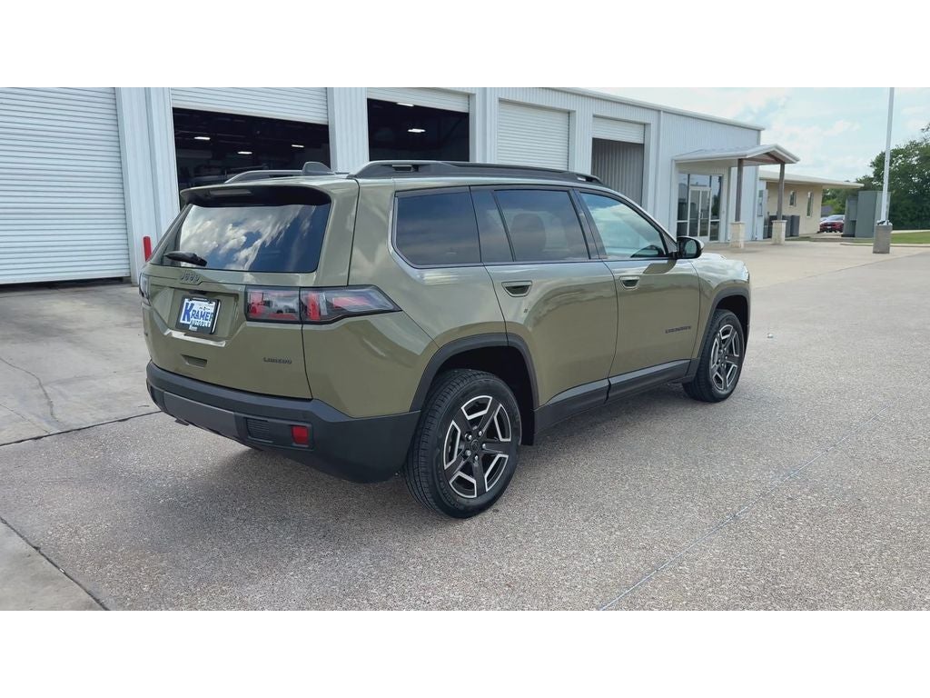 2026 Jeep Cherokee CHEROKEE LAREDO 4X4