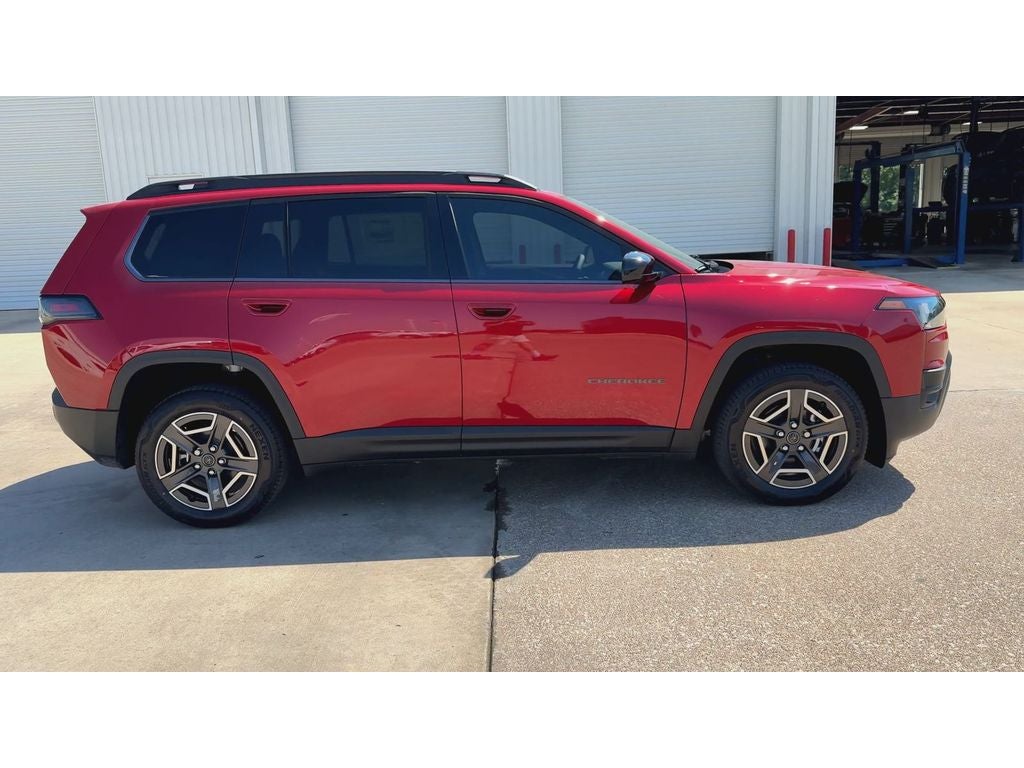 2026 Jeep Cherokee CHEROKEE LAREDO 4X4