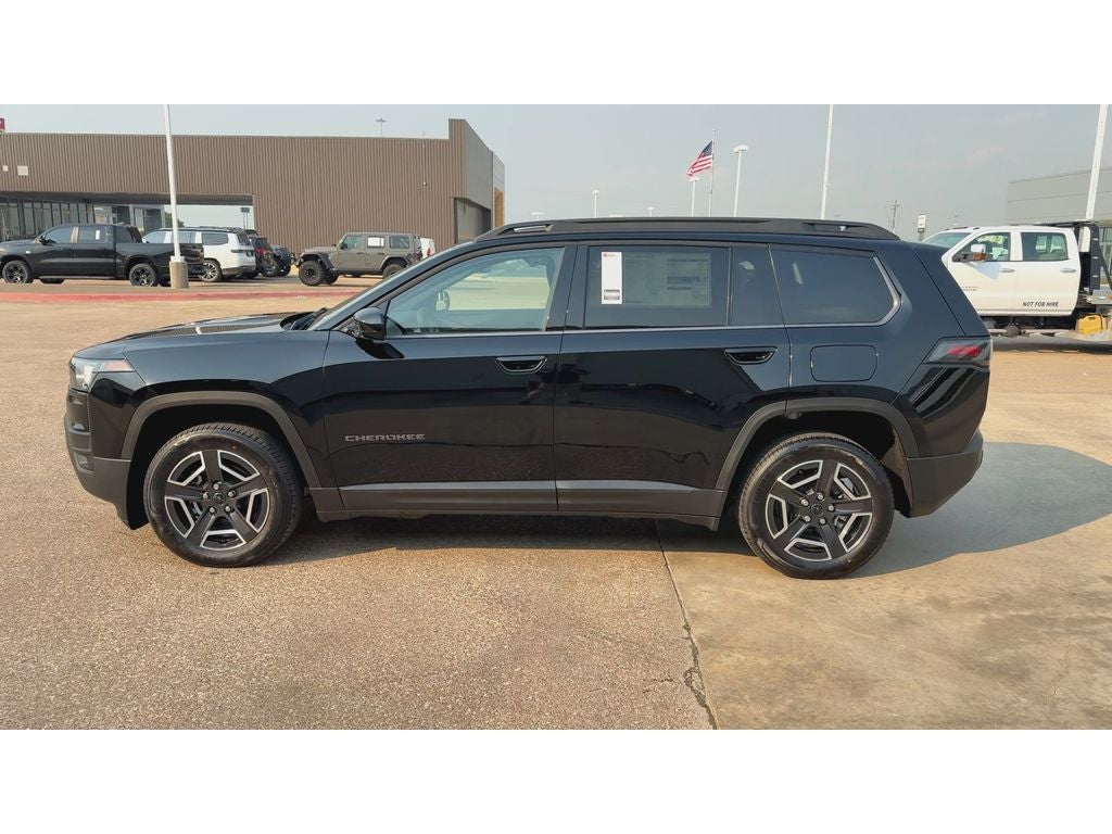 2026 Jeep Cherokee CHEROKEE LAREDO 4X4