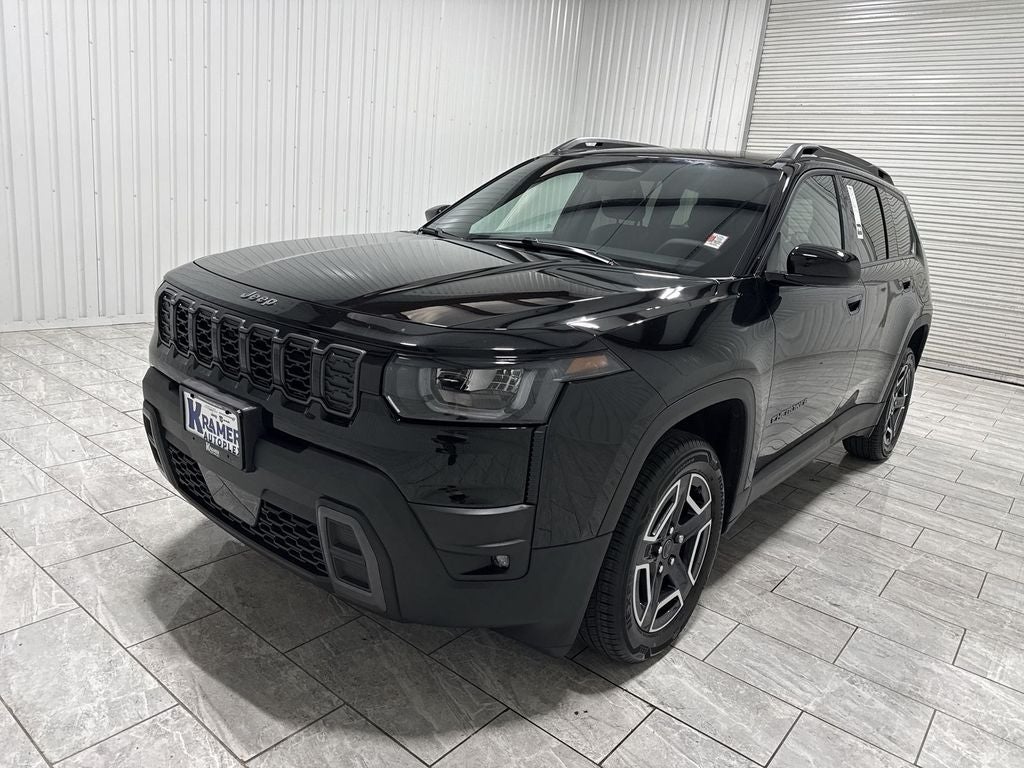 2026 Jeep Cherokee Laredo
