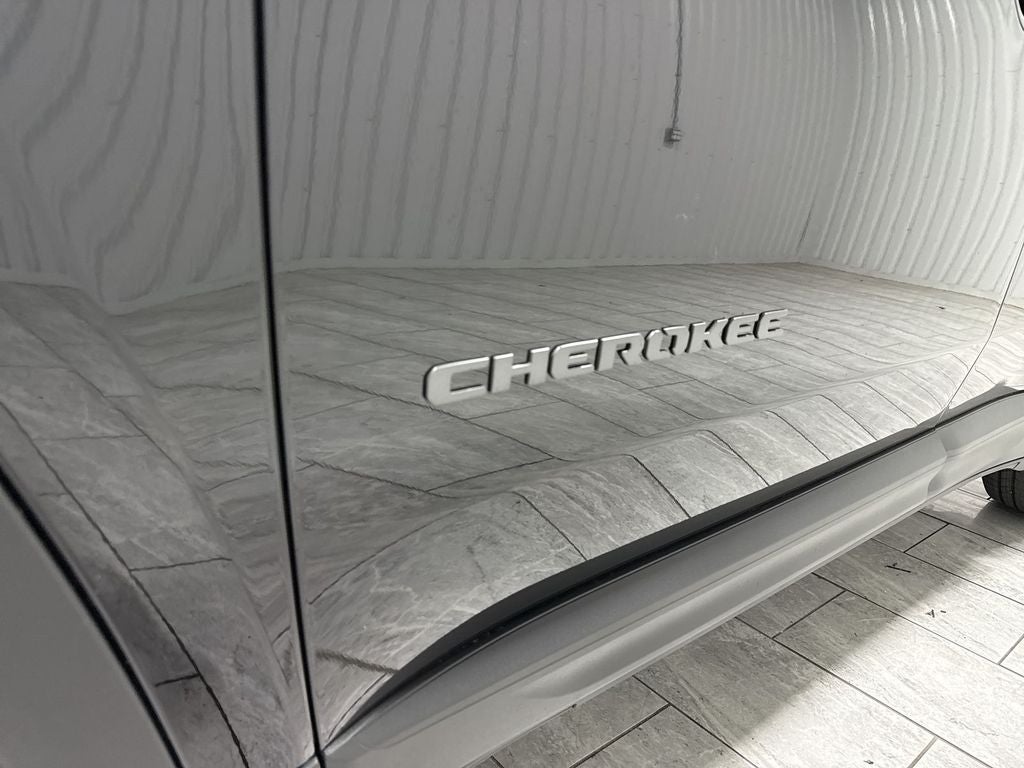 2026 Jeep Cherokee Laredo