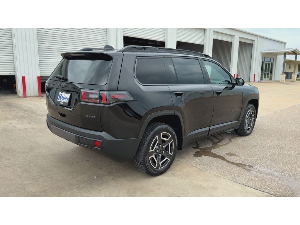 2026 Jeep Cherokee Laredo