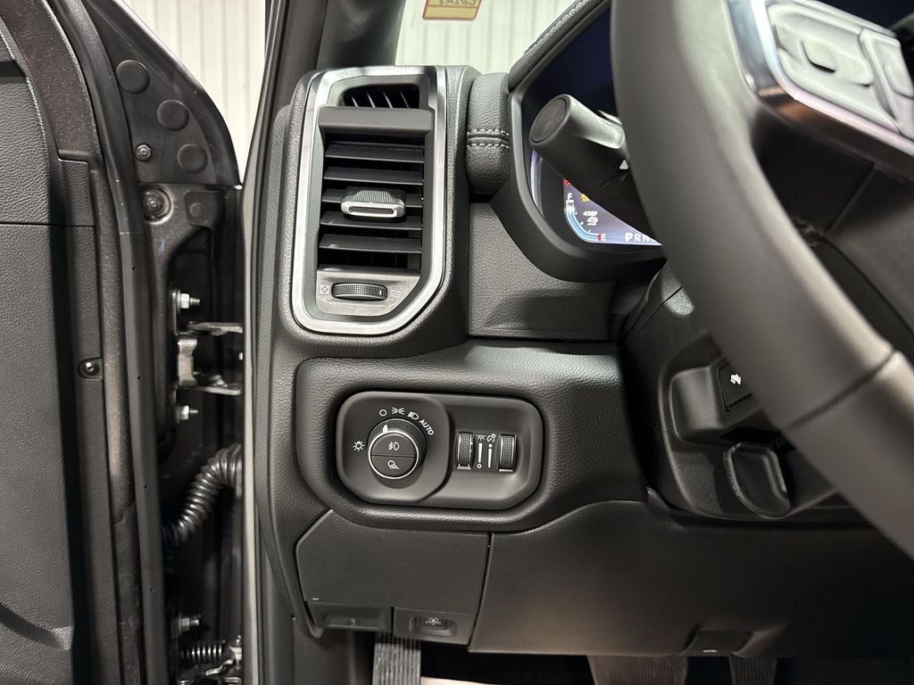 2026 RAM Ram 3500 RAM 3500 LARAMIE MEGA CAB 4X4 6'4' BOX