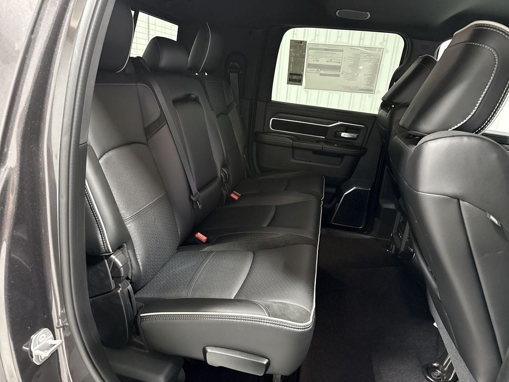 2026 RAM Ram 3500 RAM 3500 LARAMIE MEGA CAB 4X4 6'4' BOX
