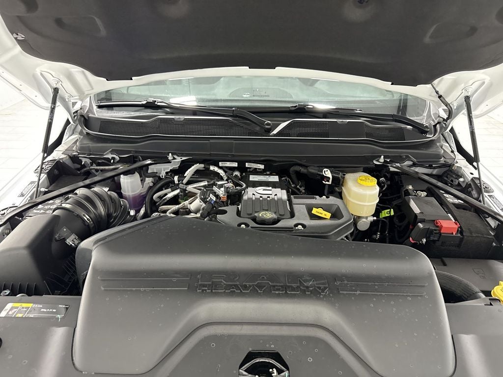 2026 RAM Ram 3500 RAM 3500 TRADESMAN CREW CAB 4X4 8' BOX