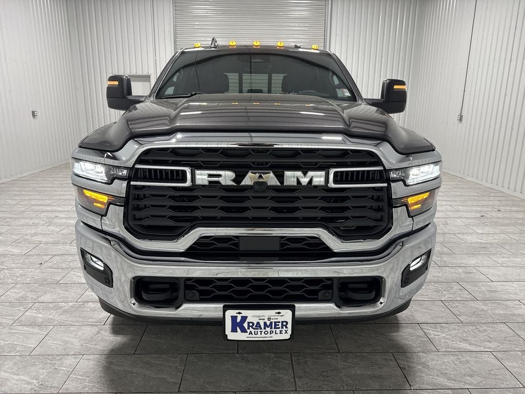 2026 RAM Ram 3500 RAM 3500 TRADESMAN CREW CAB 4X4 8' BOX