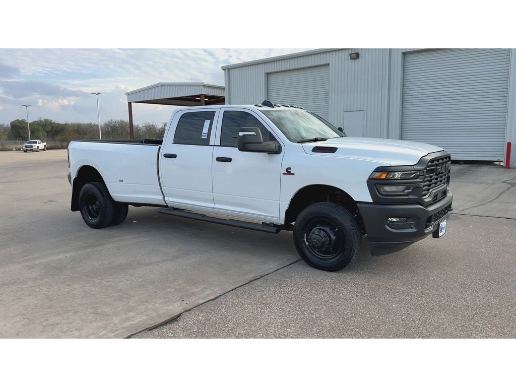 2026 RAM Ram 3500 RAM 3500 TRADESMAN CREW CAB 4X4 8' BOX