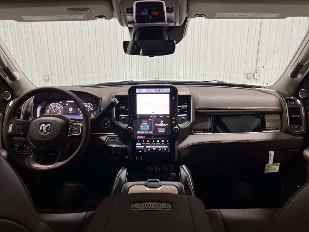 2026 RAM Ram 3500 RAM 3500 LIMITED LONGHORN CREW CAB 4X4 8' BOX