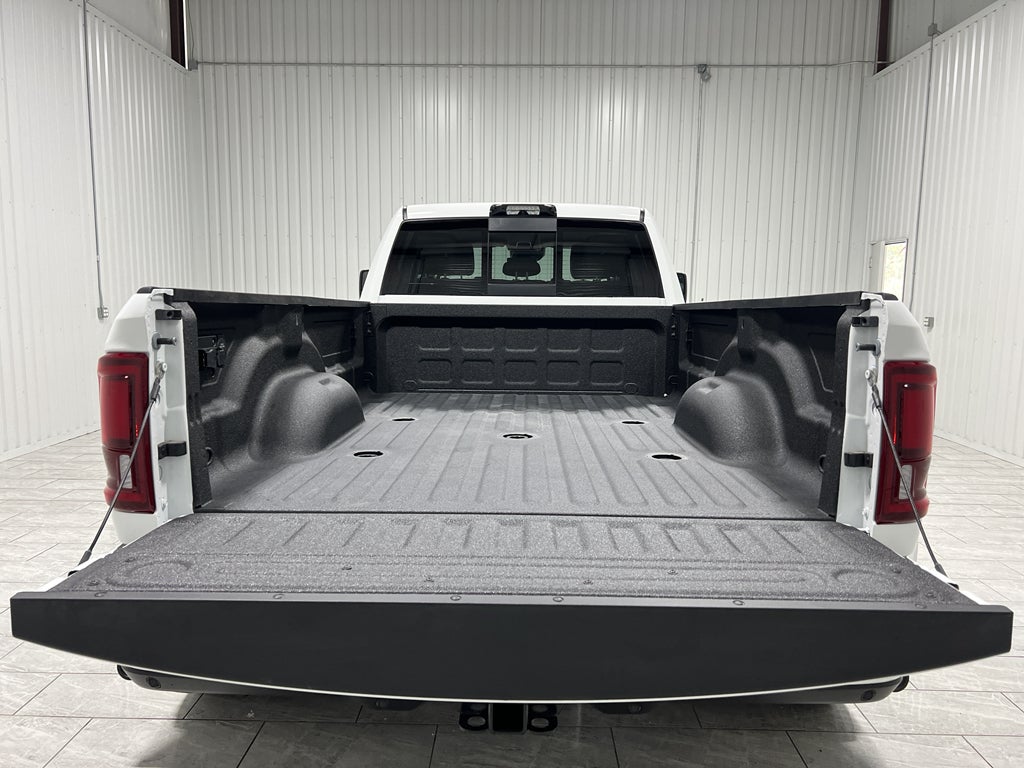 2026 RAM Ram 3500 RAM 3500 LIMITED LONGHORN CREW CAB 4X4 8' BOX