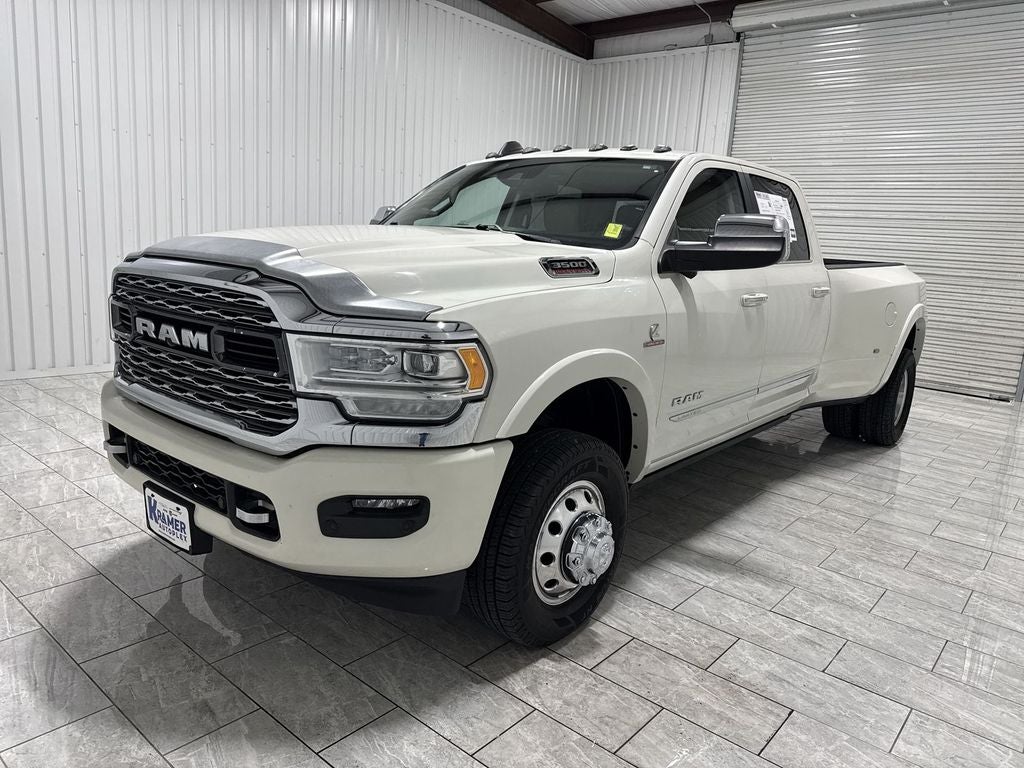 2021 RAM 3500 Limited Crew Cab 4x4 8' Box