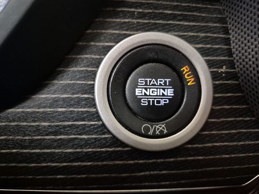 2021 RAM 3500 Limited Crew Cab 4x4 8' Box