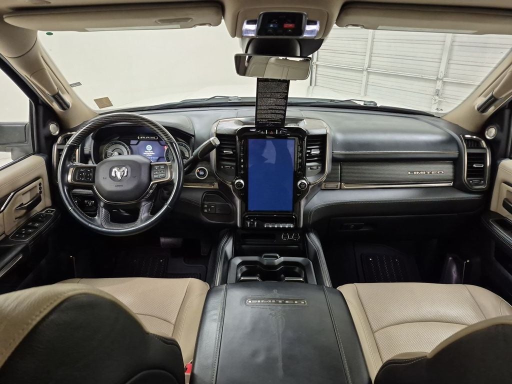 2021 RAM 3500 Limited Crew Cab 4x4 8' Box