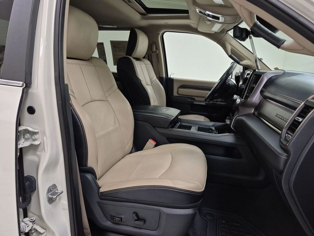 2021 RAM 3500 Limited Crew Cab 4x4 8' Box