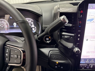 2026 RAM Ram 3500 RAM 3500 LIMITED CREW CAB 4X4 8' BOX