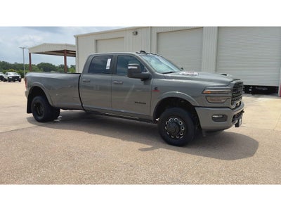 2026 RAM Ram 3500 RAM 3500 LIMITED CREW CAB 4X4 8' BOX