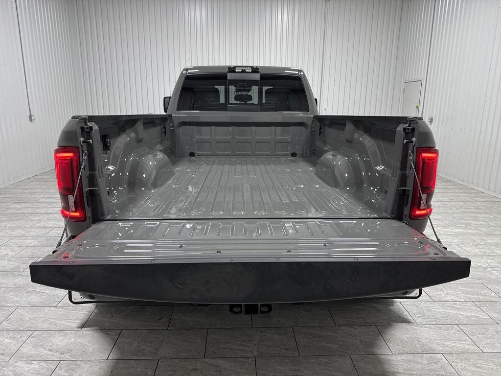 2026 RAM Ram 3500 RAM 3500 LIMITED CREW CAB 4X4 8' BOX