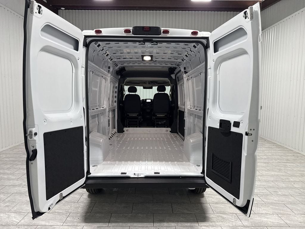 2026 RAM Ram ProMaster SLT