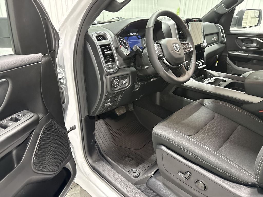 2026 RAM Ram 1500 RAM 1500 LONE STAR CREW CAB 4X2 5'7' BOX