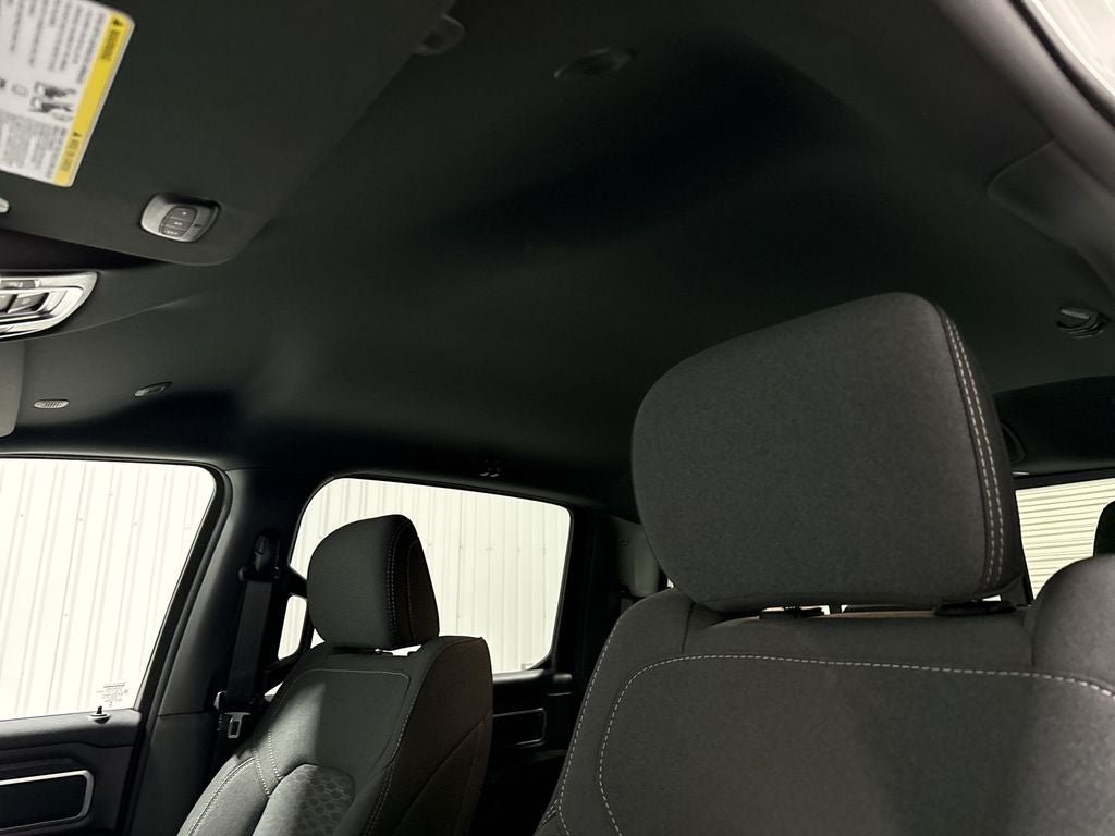 2026 RAM Ram 1500 RAM 1500 LONE STAR CREW CAB 4X2 5'7' BOX