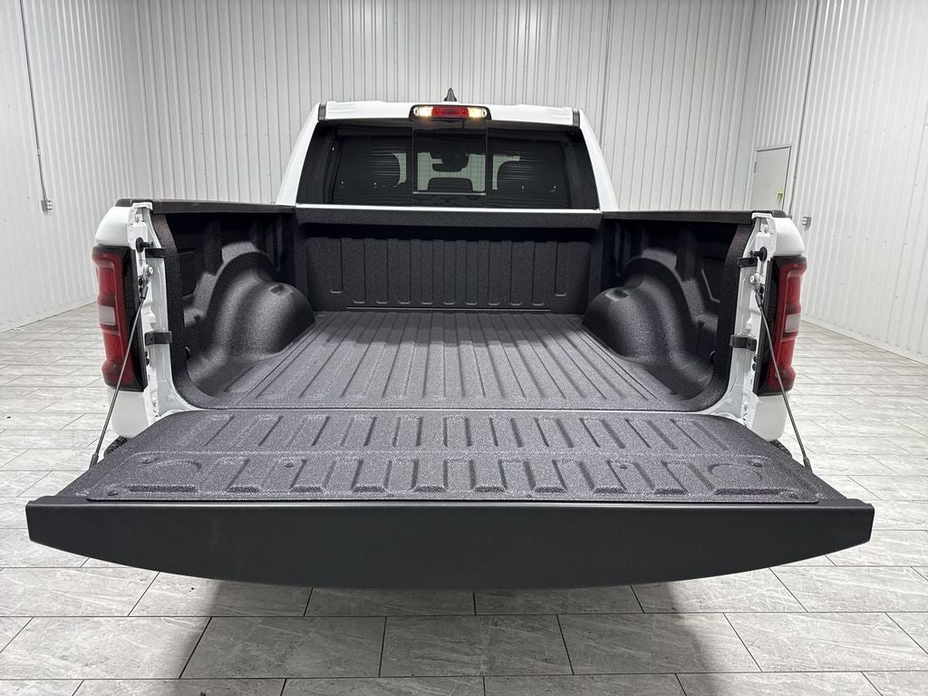 2026 RAM Ram 1500 RAM 1500 LONE STAR CREW CAB 4X2 5'7' BOX