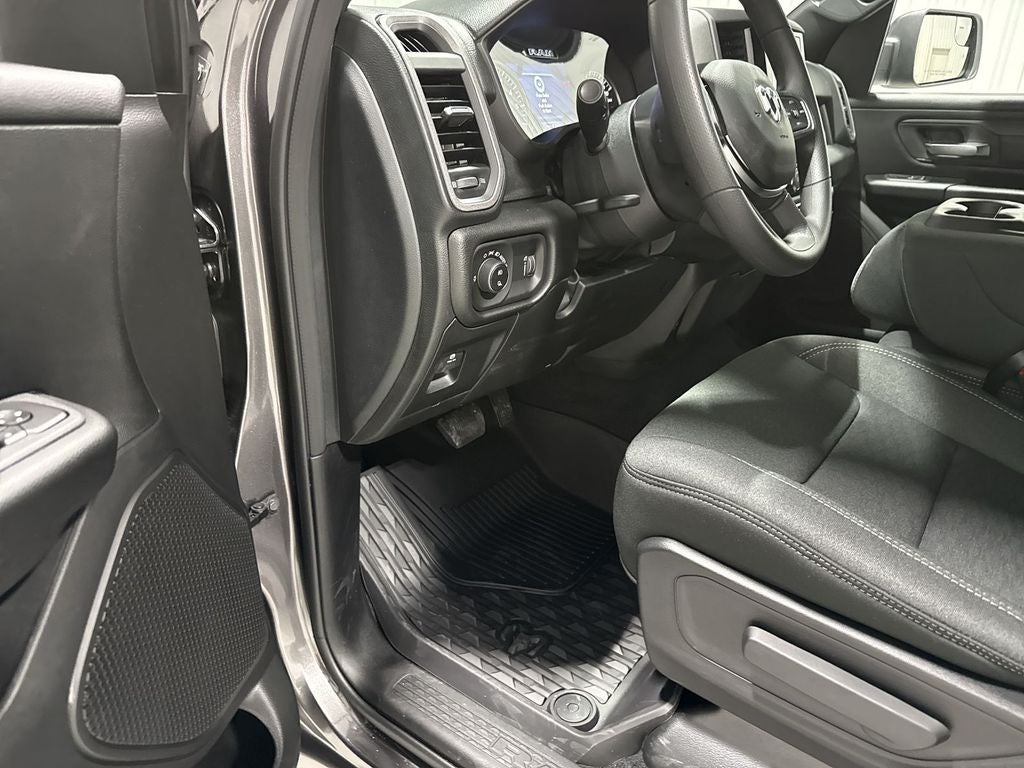 2026 RAM Ram 1500 RAM 1500 WARLOCK CREW CAB 4X4 5'7' BOX