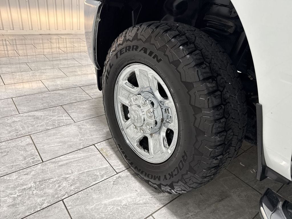 2023 RAM 2500 Tradesman Crew Cab 4x4 8' Box