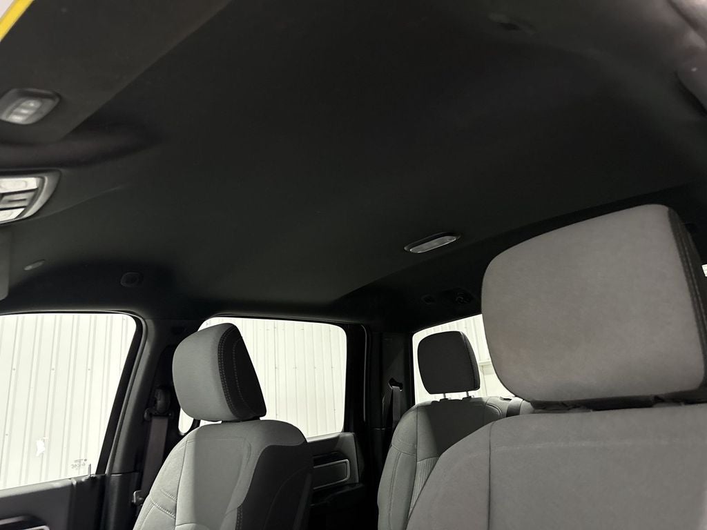 2022 RAM 2500 Lone Star Crew Cab 4x4 8' Box