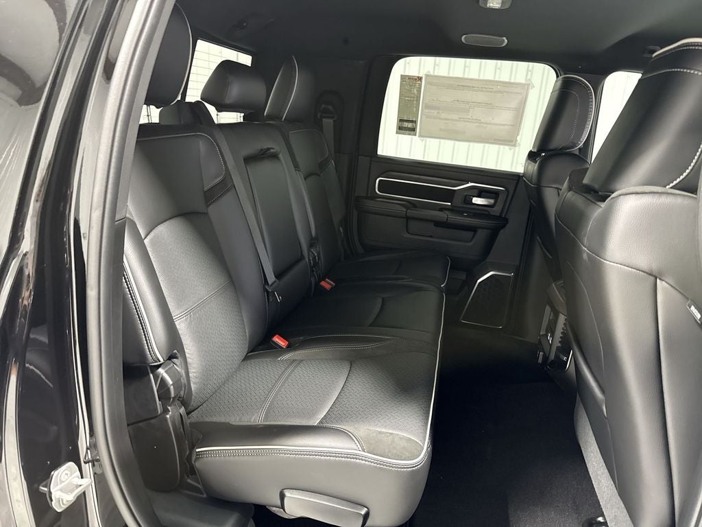 2025 RAM Ram 2500 RAM 2500 LARAMIE MEGA CAB 4X4 6'4' BOX