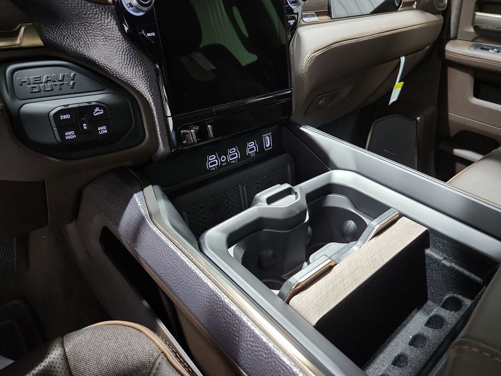 2025 RAM Ram 2500 RAM 2500 LIMITED LONGHORN MEGA CAB 4X4 6'4' BOX