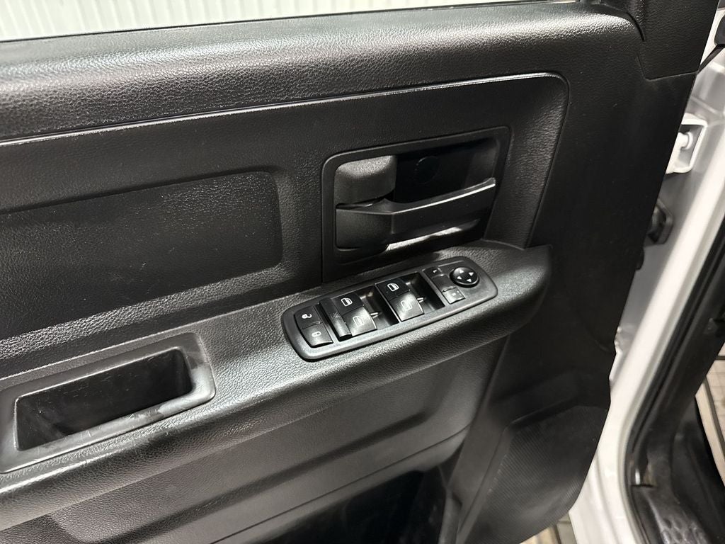 2018 RAM 4500 Chassis Tradesman/SLT/Laramie