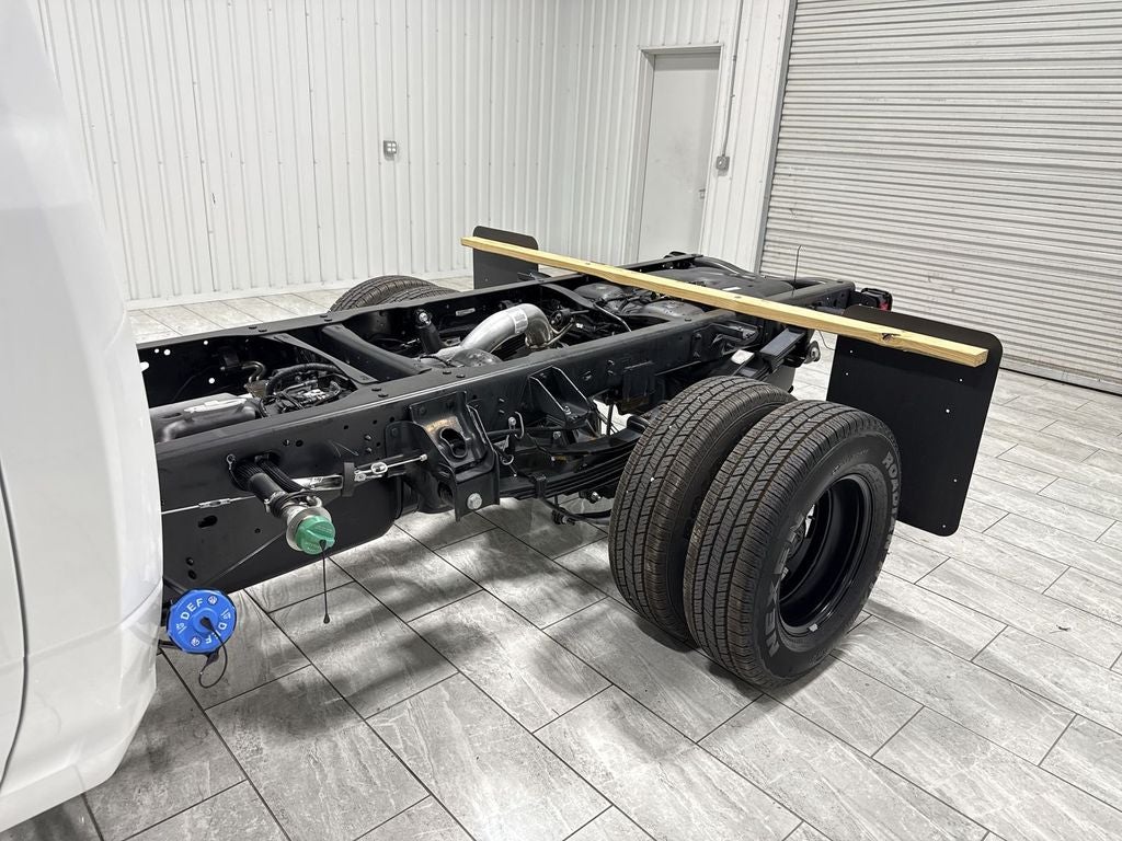 2026 RAM Ram 3500 Chassis Cab RAM 3500 TRADESMAN CHASSIS REGULAR CAB 4X4 60' CA