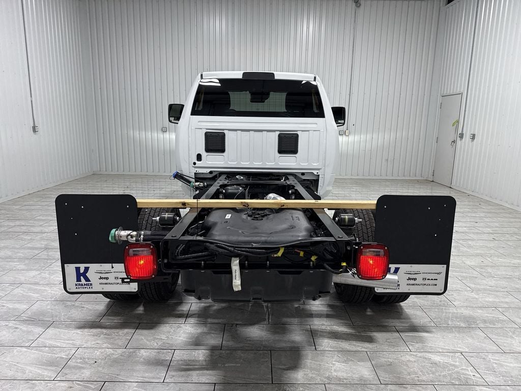 2026 RAM Ram 3500 Chassis Cab RAM 3500 TRADESMAN CHASSIS REGULAR CAB 4X4 60' CA