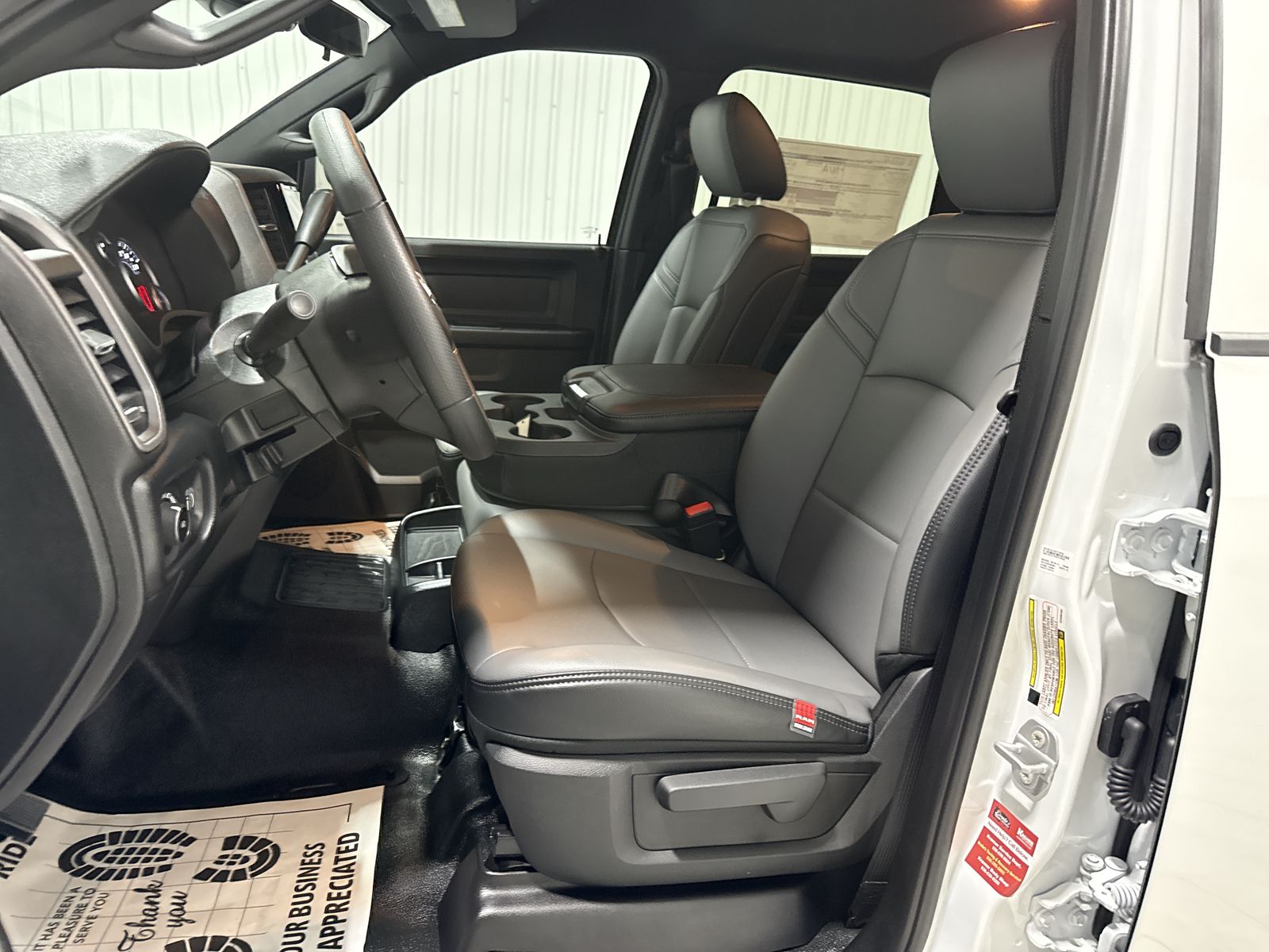 2027 RAM Ram 3500 Chassis Cab Tradesman