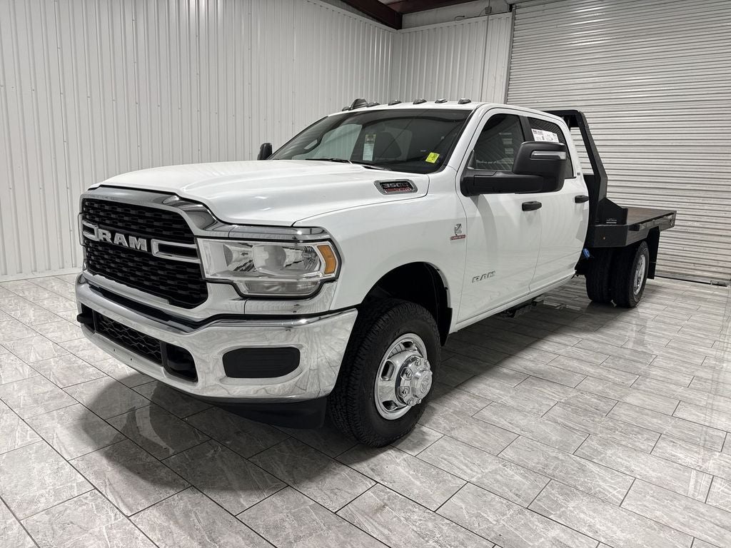 2024 RAM 3500 Chassis Tradesman/SLT/Laramie/Limited