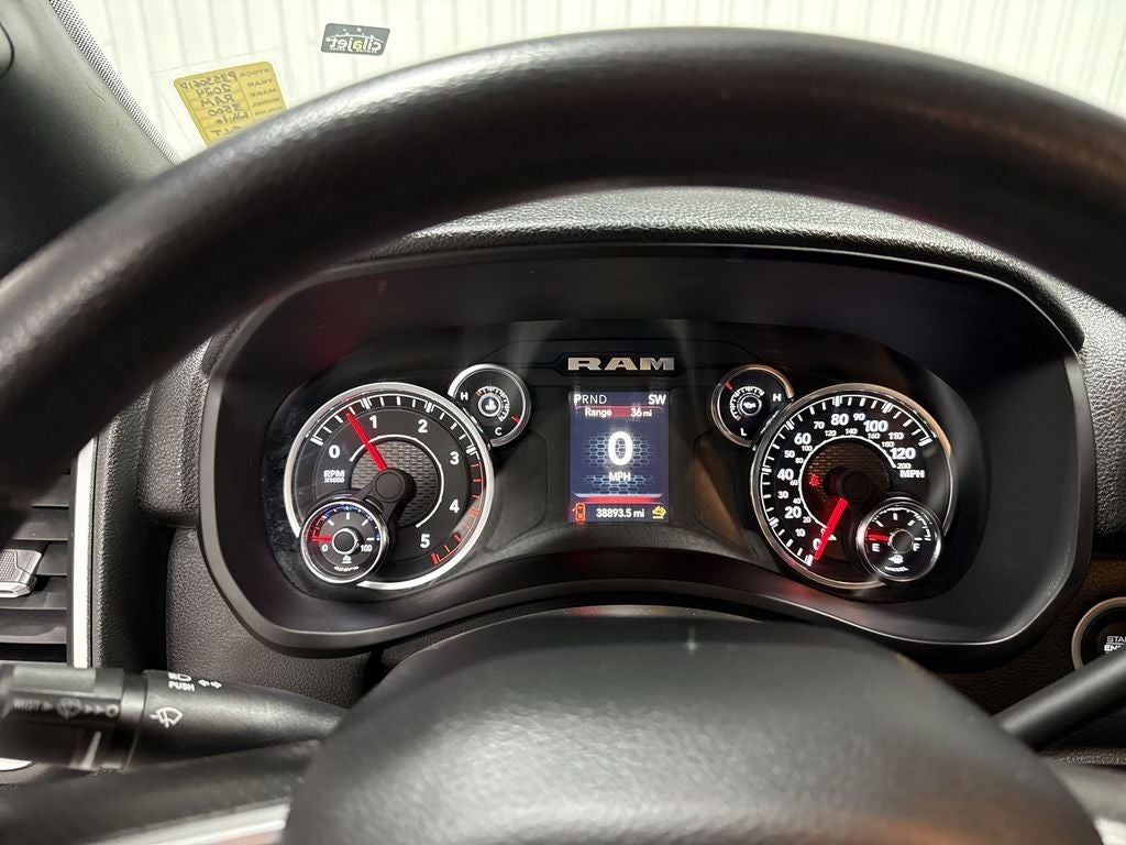 2024 RAM 3500 Chassis Tradesman/SLT/Laramie/Limited