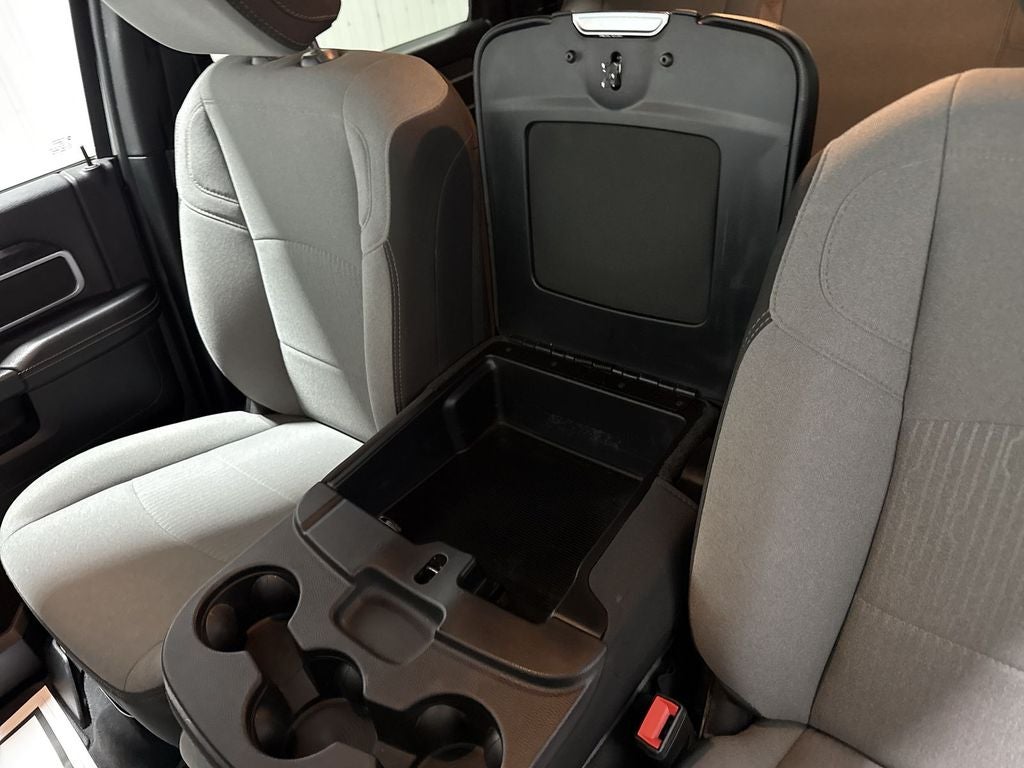 2024 RAM 3500 Chassis Tradesman/SLT/Laramie/Limited