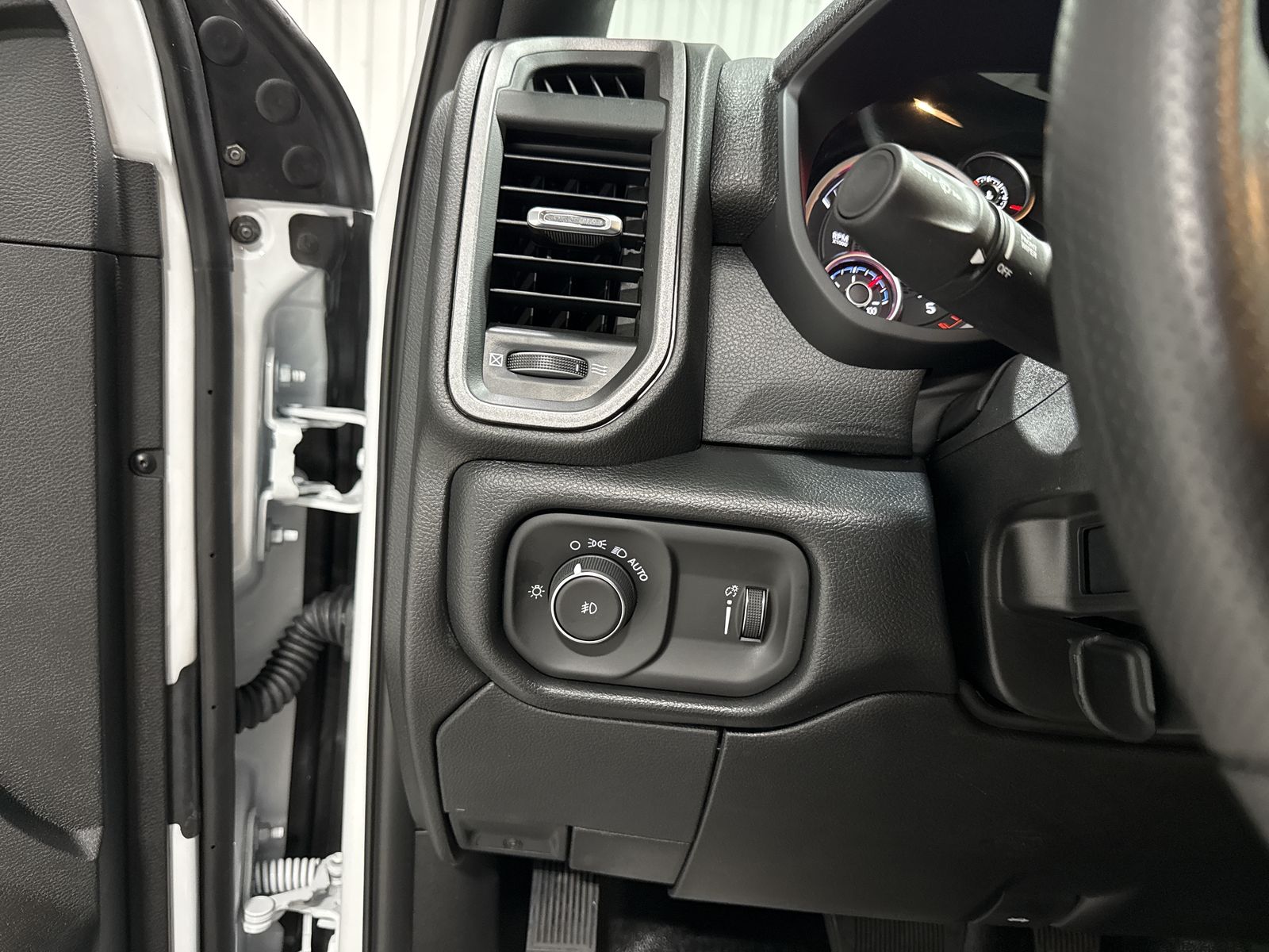 2027 RAM Ram 3500 Chassis Cab Tradesman