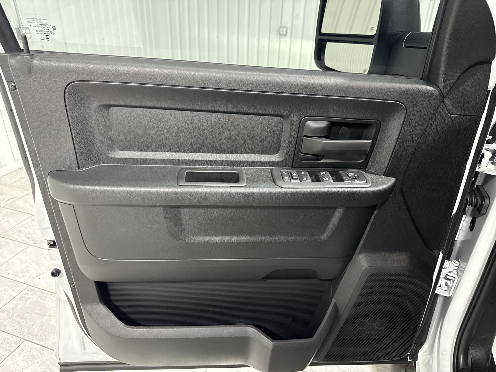 2027 RAM Ram 3500 Chassis Cab Tradesman