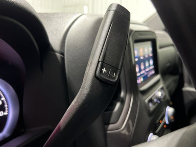 2023 Chevrolet Silverado 1500 4WD Crew Cab Short Bed Custom