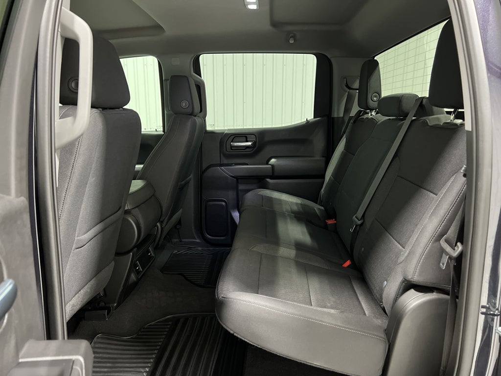 2023 Chevrolet Silverado 1500 4WD Crew Cab Short Bed Custom