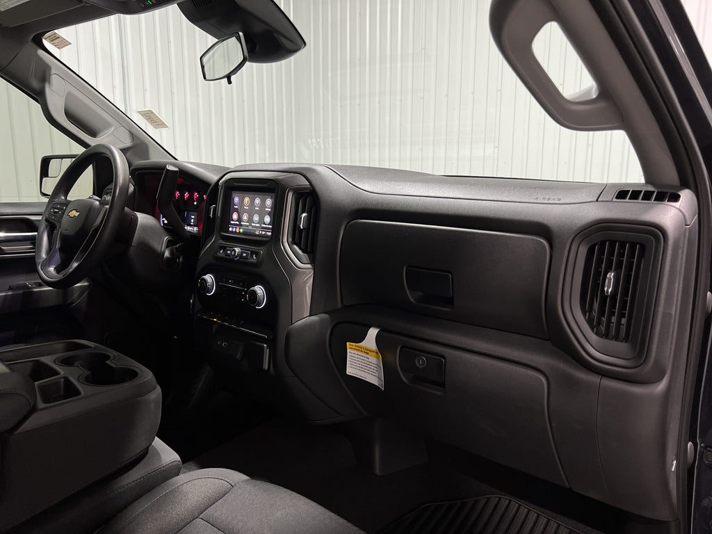 2023 Chevrolet Silverado 1500 4WD Crew Cab Short Bed Custom