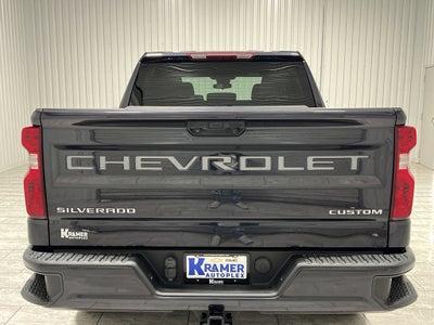 2023 Chevrolet Silverado 1500 4WD Crew Cab Short Bed Custom
