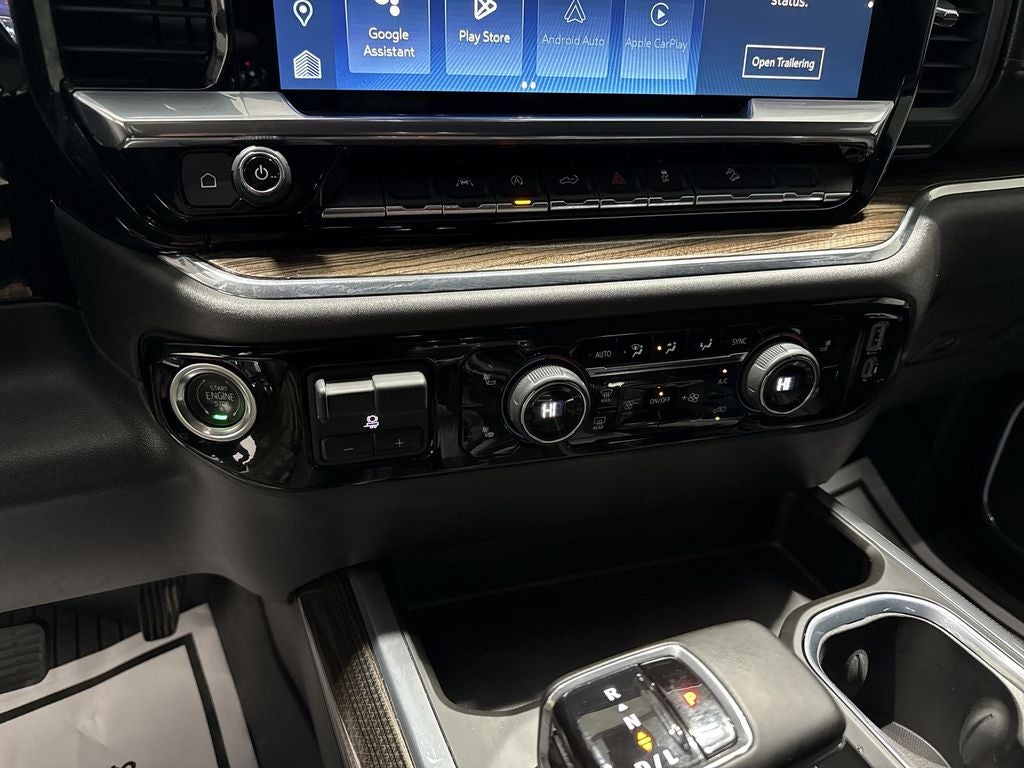 2023 Chevrolet Silverado 1500 4WD Crew Cab Standard Bed LT Trail Boss