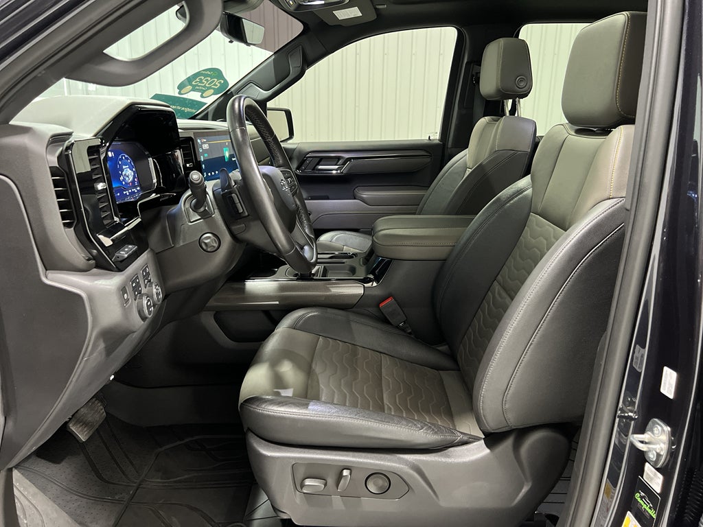 2023 Chevrolet Silverado ZR2