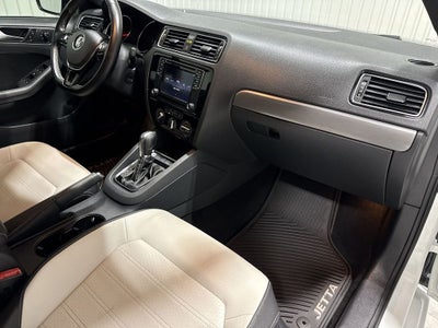 2016 Volkswagen Jetta 1.8T Sport